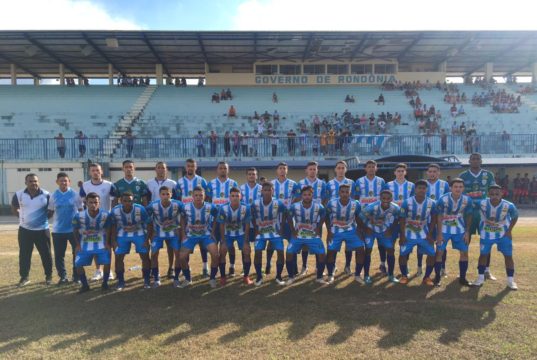 Rondonienses se apresentam em clube de futebol feminino do Paraná